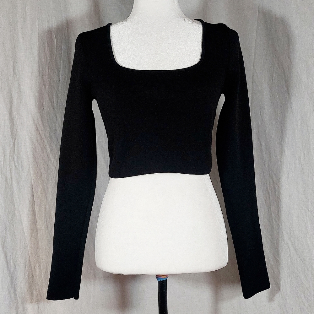 ZARA black long-sleeved sweater knit crop top, L, EUC